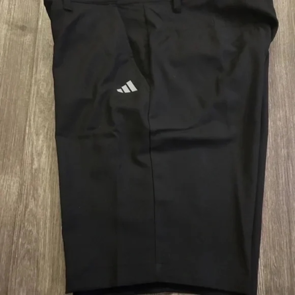 New Adidas Mens ADI Black Golf Shorts New With Tag Size 36 - Picture 3 of 5